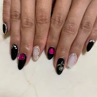 ネイル NAILSALON RandU...のネイルデザイン