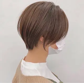 ショート ブリーチ毛の縮毛矯正 ハイトーン/岡本智樹のヘアスタイル