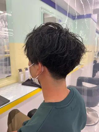ミディアム パーマ ヘアアレンジ メンズ キッズ マツエク・マツパ 韓国風ベージュ🤎 赤みなし🌿横浜🤎のヘアスタイル