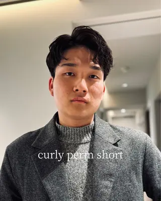 パーマ メンズ メンズショート 丸山 航輝のヘアスタイル
