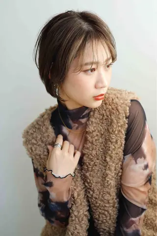ショート カラー LOOP hairのヘアスタイル