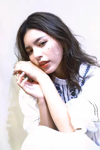 ミディアム カラー LOOP hairのヘアスタイル