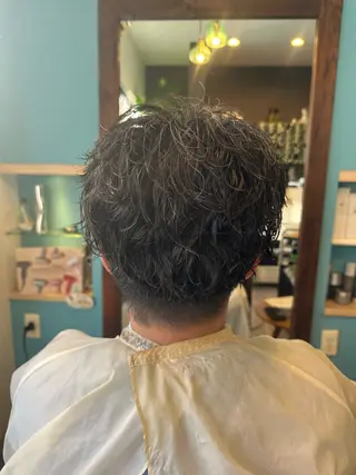 パーマ 安達 望のヘアスタイル