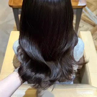 カラー 石渡 美沙のヘアスタイル
