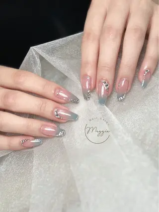ネイル Maggie Nail🦩のネイルデザイン