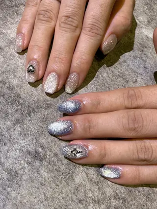 ネイル lit moon🌙 ayakaのネイルデザイン