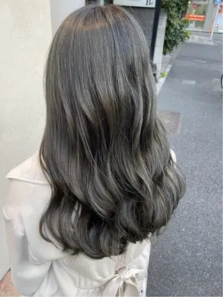 カラー 🐺ིྀ顔周レイヤー /髪質改善🩵aoiのヘアスタイル