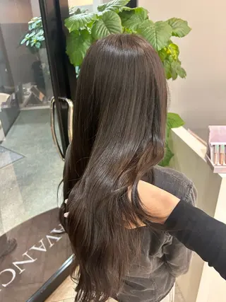 ロング AVANCE.広島本通店所属・AVANCE./ mahoのヘアスタイル