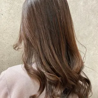 ロング カラー ERIKO Tのヘアスタイル