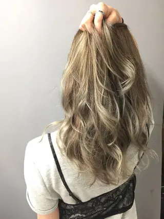 ロング カラー ヘアアレンジ 枝毛カット&髪質改善 満足NO.1岡しゃんのヘアスタイル