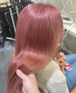 ロング カラー ハイトーンカラー/ ダブルカラー/EMIのヘアスタイル