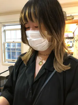 ミディアム NOUN所属・eri kinjoのヘアスタイル