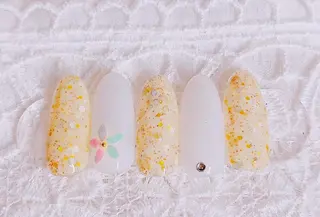 ネイル マジック ミラーのネイルデザイン