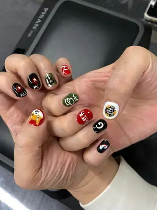 ネイル Iconic Nailのネイルデザイン