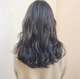 セミロング カラー HATSUMEI ゆうまのヘアスタイル