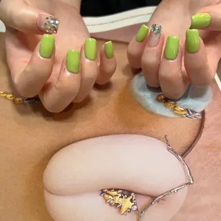 ネイル nailsalon ULLのネイルデザイン