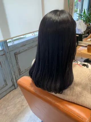 ロング カラー HARE 川崎晴佳のヘアスタイル