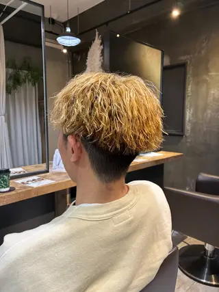 パーマ メンズ 阿部 翔一郎/暖色系カラーのヘアスタイル