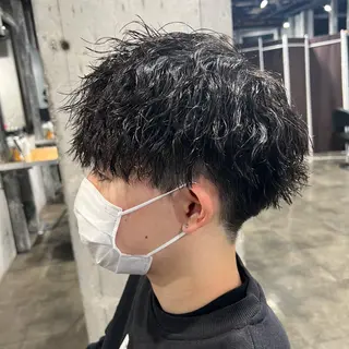 メンズ 🪽直毛男子の救世主 🪽フェザーパーマのヘアスタイル
