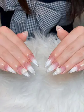 ネイル Julli NailStudioのネイルデザイン