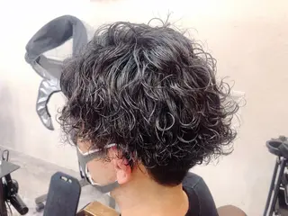 パーマ メンズ ケイゴ【店長】 メンズパーマ特化のヘアスタイル