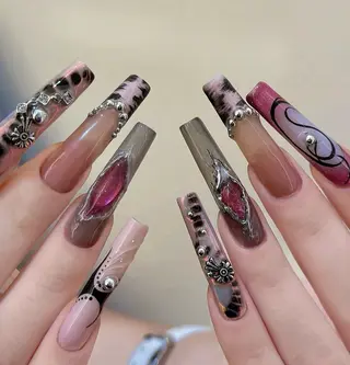 ネイル 長さだし専門店 M2 rikaのネイルデザイン