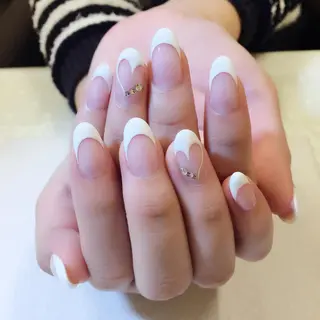 ネイル 東 千夏のネイルデザイン