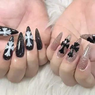 ネイル ❤️💛REBEST 京橋　nailのネイルデザイン