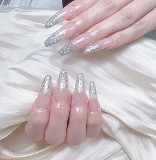 ネイル uu ネイルサロン関内🌼のネイルデザイン