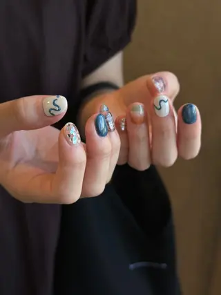 ショート カラー パーマ ヘアアレンジ メンズ キッズ ネイル マツエク・マツパ アイブロウ ar. harajukuのネイルデザイン