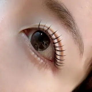 マツエク・マツパ AKIKOᵕ̈*/ 耳ツボ/パーマ/美眉のマツエク・マツパデザイン