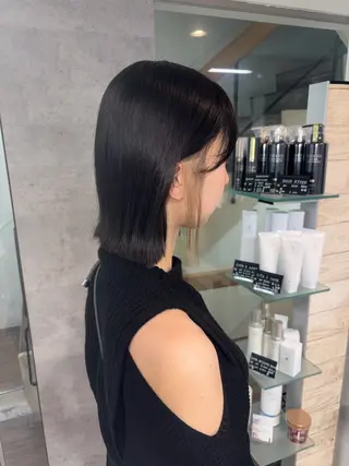 ショート 髙橋 秀果のヘアスタイル