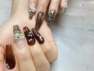 ネイル 安田joieange 心斎橋店のネイルデザイン