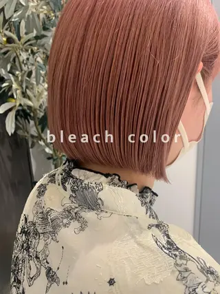 ミディアム カラー RINA🧤 デザインとボブのヘアスタイル