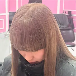 カラー 服部 沙弥佳のヘアスタイル