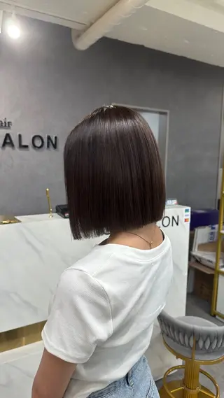 ミディアム 韓国風 白髪ぼかし NAOTOのヘアスタイル