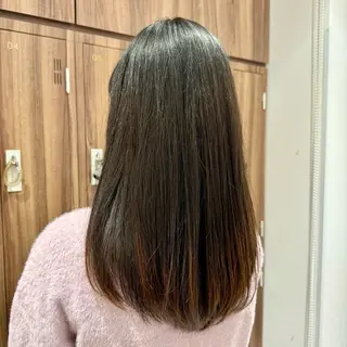 セミロング 中村 楓のヘアスタイル