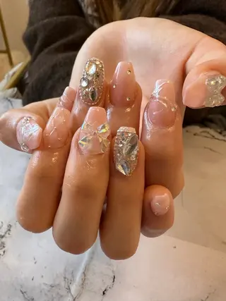 ネイル 新山 聖のネイルデザイン