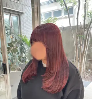 セミロング レイヤーカット 🌱 ブリーチ はるかのヘアスタイル