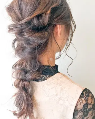 セミロング ヘアアレンジ トップスタイリスト 💙藤原 純のヘアスタイル