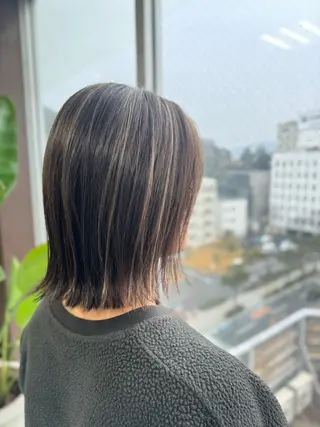 ショート カラー Viage （ビアージュ）のヘアスタイル