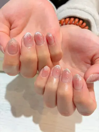 ネイル Nest 岩崎のネイルデザイン