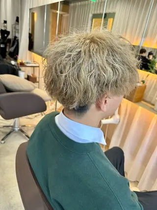 ショート カラー パーマ メンズ 【扱いやすいパーマ】 眞鍋拓己のヘアスタイル