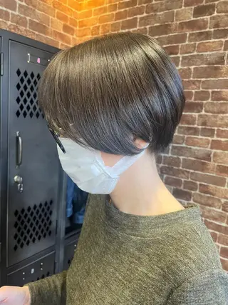 ショート カラー パーマ ヘアアレンジ メンズ キッズ ネイル マツエク・マツパ アイブロウ 久木原 ゆりのヘアスタイル