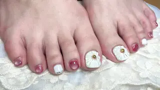 ネイル 藤島 咲良のネイルデザイン