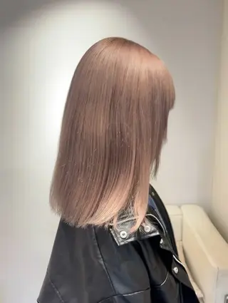 セミロング 渋谷ハイトーン/ まぉまぉのヘアスタイル
