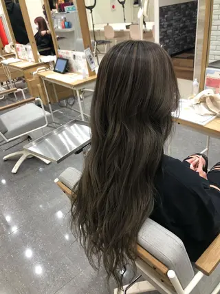 ロング 太白区/白髪ぼかし ハイライト/千葉達人のヘアスタイル