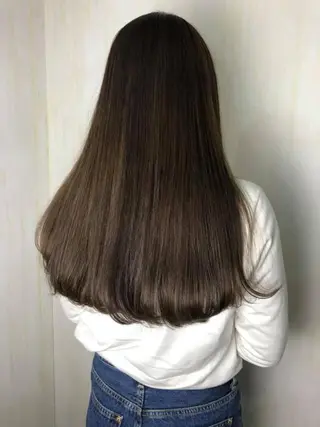 ロング ボブ♡柔らかいカラー 實松栞理のヘアスタイル