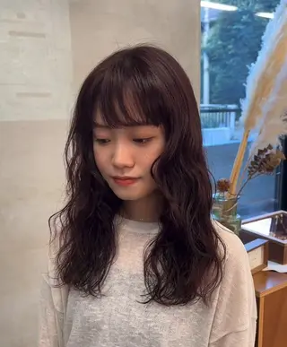 ロング カラー パーマ ケアブリーチ/ ハイトーン/牧野のヘアスタイル