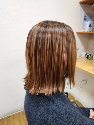 ミディアム 近森 美帆[モーラ高石店]のヘアスタイル